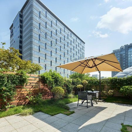Hilton Shanghai Hongqiao Extérieur photo