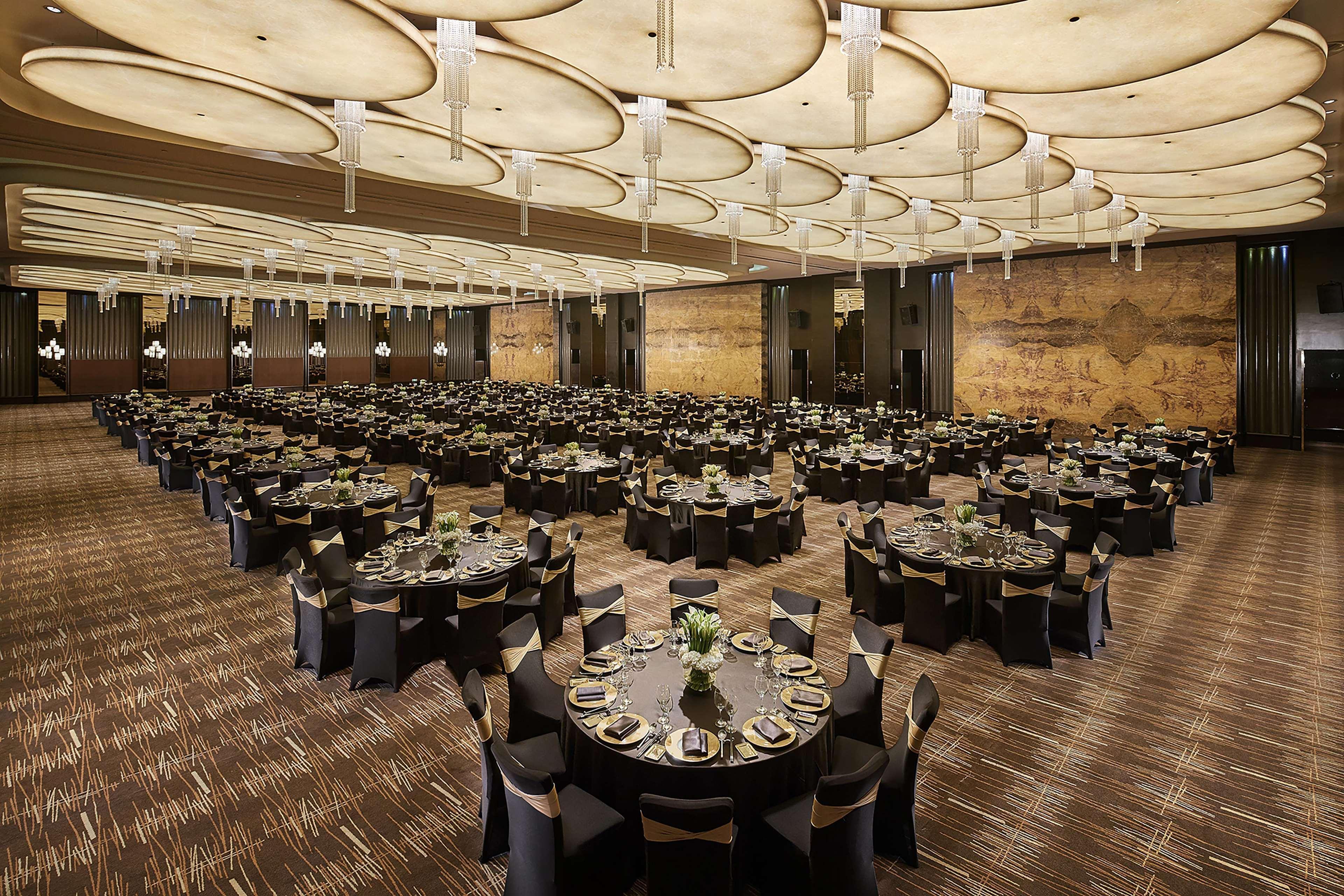 Hilton Shanghai Hongqiao Extérieur photo