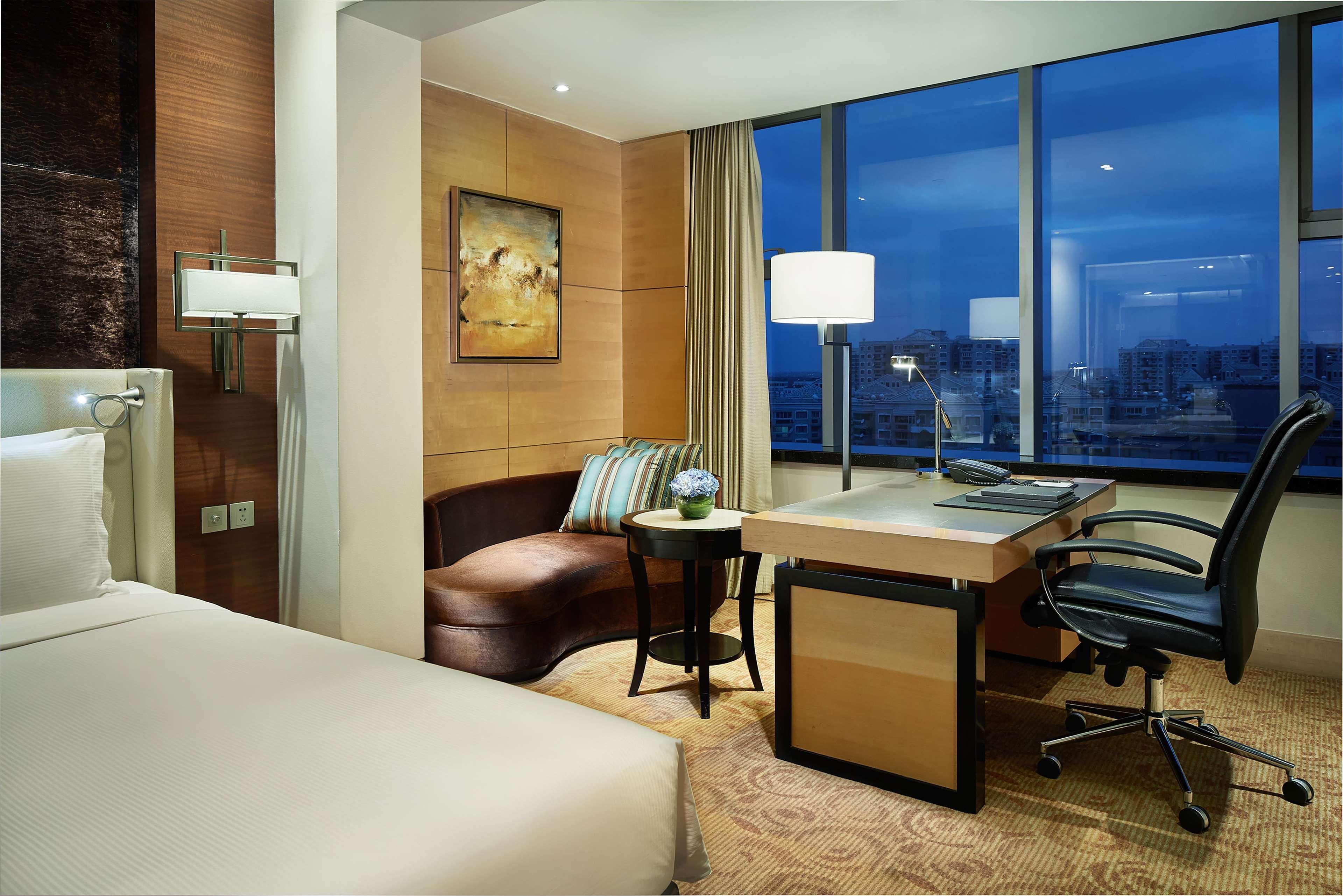 Hilton Shanghai Hongqiao Extérieur photo